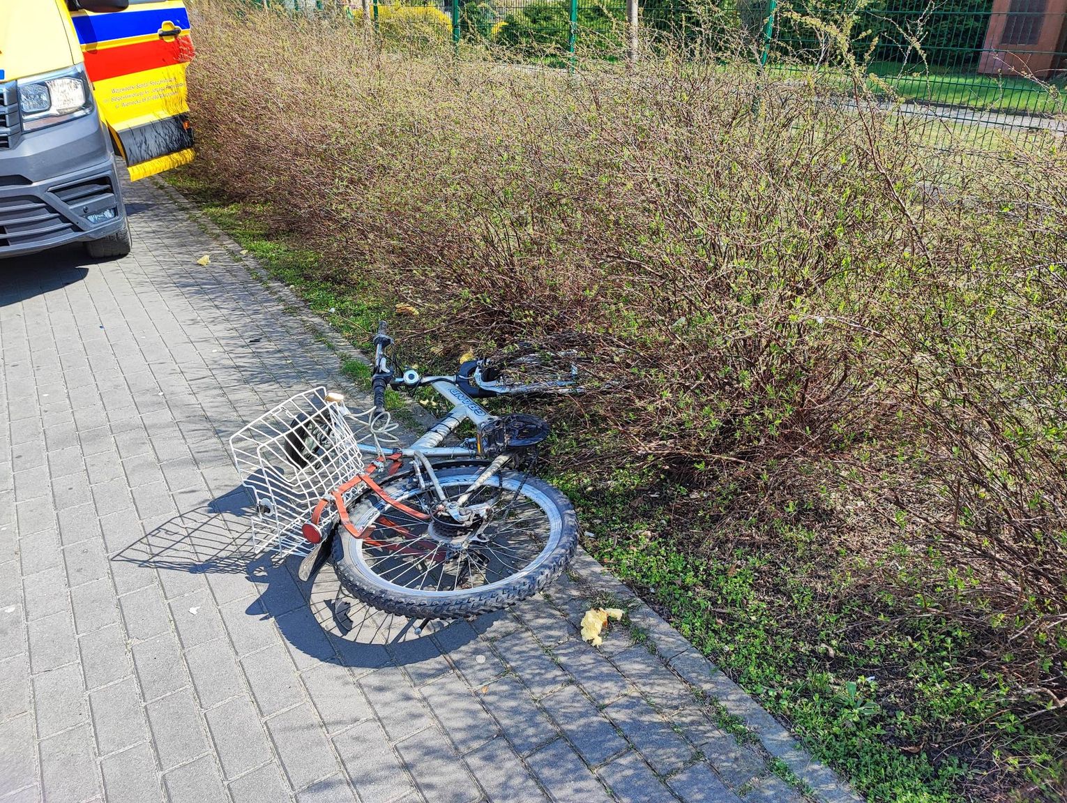 Potrącony na ul Kapitulnej rowerzysta zmarł w szpitalu