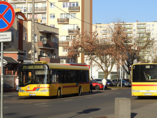 10 bezpłatnych linii autobusów MPK w okresie Wszystkich Świętych 2020