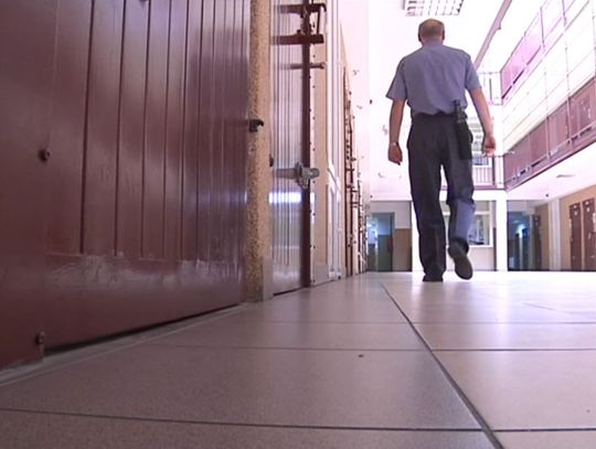 14 ofert pracy w Zakładzie Karnym i Areszcie Śledczym. Kto może zostać funkcjonariuszem służby penitencjarnej?