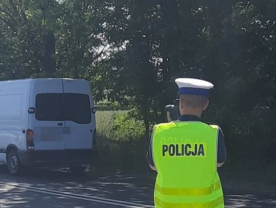 1500 zł mandatu i utrata "prawka". 42-latek jechał ul. Toruńską z prędkością 102 km/h