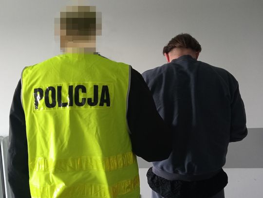 34-latek z Włocławka dokonał rozboju i innych przestępstw. Mężczyźnie grozi kara do 10 lat pozbawienia wolności