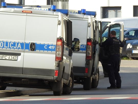 37-latek zaatakował ochroniarza w markecie na włocławskim Południu