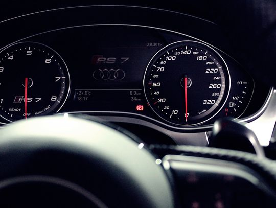 6 aut z "podkręconym" licznikiem namierzyła włocławska policja. Przestępstwo zagrożone 5 latami więzienia 