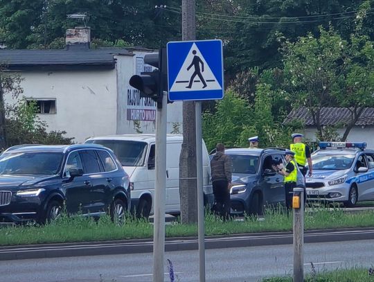 65-latek przekroczył prędkość i złamał dożywotni zakaz prowadzenia pojazdów