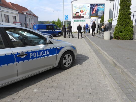 Akcja policji pod klubem Milion. "Poszło" o pieniądze...