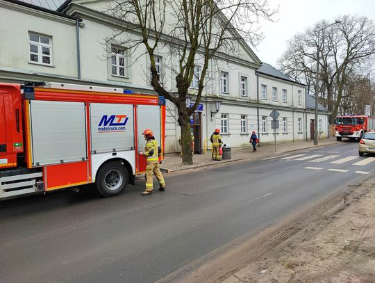 Akcja straży pożarnej przy ulicy Wyszyńskiego. W pomieszczeniu uruchomił się czujnik