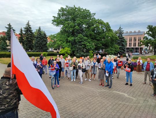 "Ani jednej więcej". Strajk Kobiet uczcił pamięć Doroty z Bochni