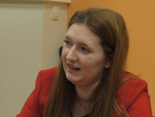 Anna Gembicka nie ma wyższego wykształcenia! - grzmią dziś najważniejsze media ogólnopolskie