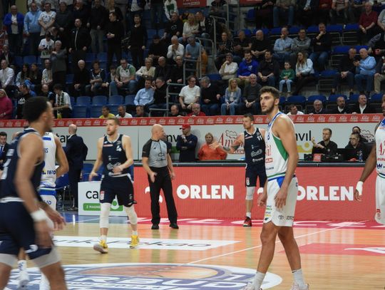 Anwil wygrywa z Dzikami. Rottweilery wciąż niepokonane w lidze