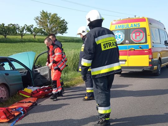 Kierowca zasłabł za kierownicą w Baruchowie. Został przewieziony do szpitala