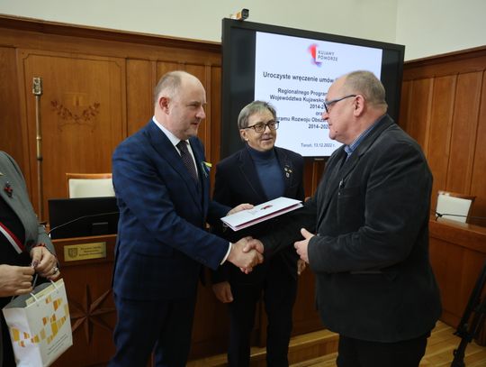 Blisko 3 mln złotych na rekonstrukcję młyna wodnego w Kłóbce