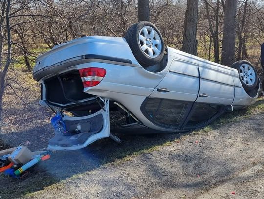 BMW dachowało pod Włocławkiem 