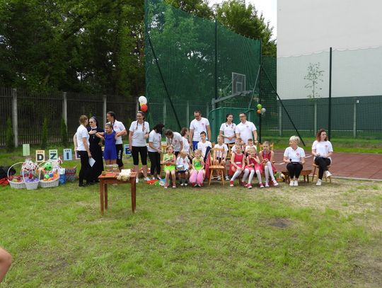 Boisko i plac zabaw dla dzieci z Domu Dziecka przy ul. Leśnej dziś uroczyście otwarty