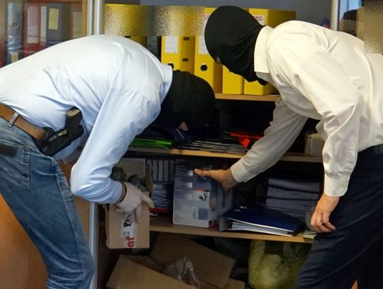 CBA opublikowało raport. Najwięcej łapówek przyjmowano w sektorze publicznym w zakresie inwestycji drogowych i budownictwa