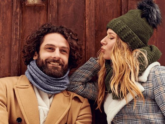 Ciepły komin na mroźne dni? Sięga po niego coraz więcej mężczyzn!