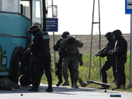 Co się działo pod Kowalem? Akcja saperów, Policji, Straży Pożarnej, WOT i służb medycznych