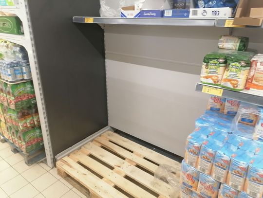 Cukier reglamentowany w Biedronkach. Można kupić do 10 kg na jeden paragon