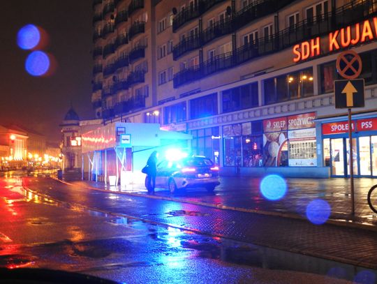 Czarna seria zdarzeń drogowych trwa. Potrącenie kobiety na placu Wolności