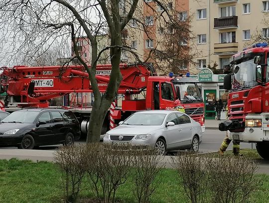 Cztery zastępy straży pożarnej na ul. Budowlanych wezwano do pożaru mieszkania. Okazało się, że...