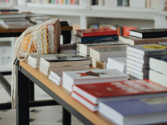 Daj książkom drugie życie. Kiermasz w bibliotece