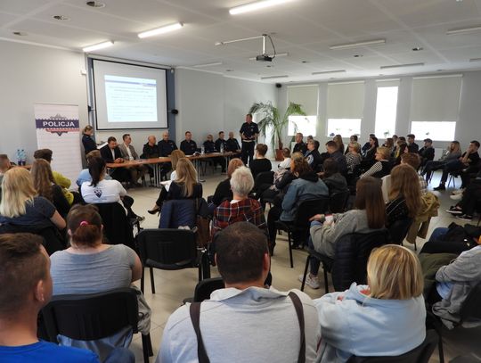 Debata społeczna dla mieszkańców Włocławka "Bezpieczna droga – wygrane życie"