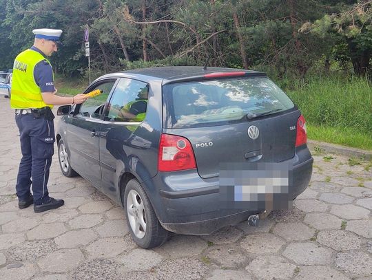 Długi weekend: 256 kierowców przekroczyło prędkość, policja zatrzymała 36 dowodów rejestracyjnych