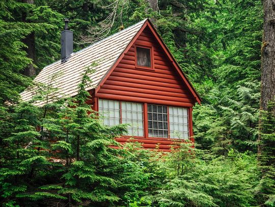 Dom drewniany we Włocławku - jak go zabezpieczyć?