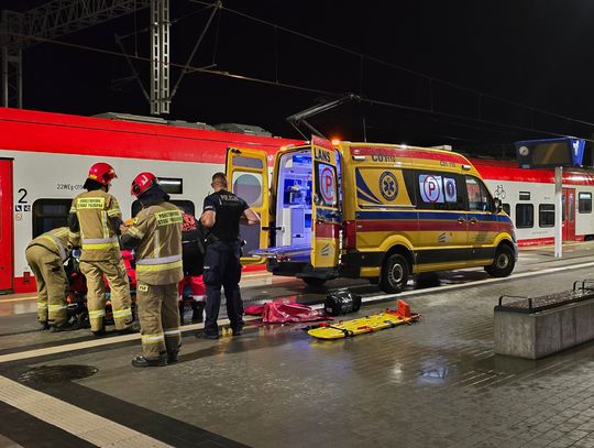 Dramatyczne chwile na dworcu. Ranny maszynista pociągu!