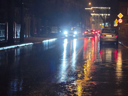 Drogi będą jak szkło! Marznące opady nadciągają nad Włocławek