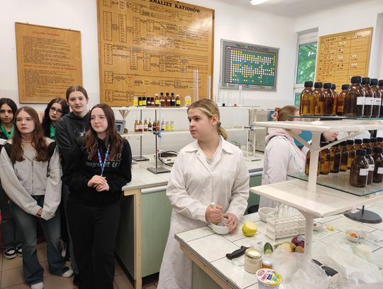 Drzwi otwarte w "Chemiku". Co zobaczyli uczniowie szkół podstawowych?