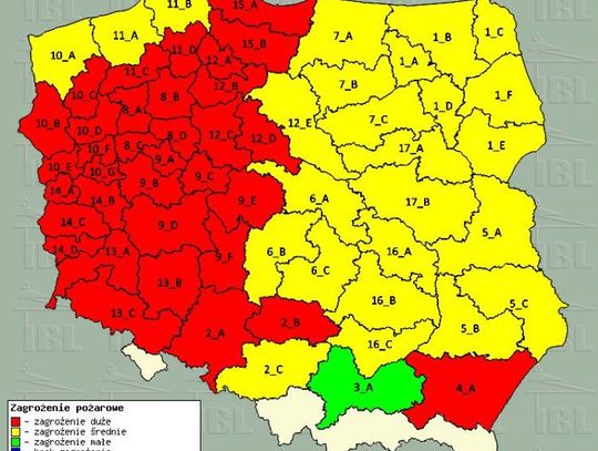 Duże zagrożenie pożarowe w lasach. Nie wolno rozpalać ognia w odległości 100 m od lasu