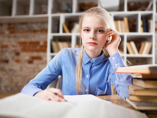 Dwa  tysiące najlepszych uczniów z kujawsko-pomorskiego może otrzymać stypendia! Nabór ruszy we wrześniu