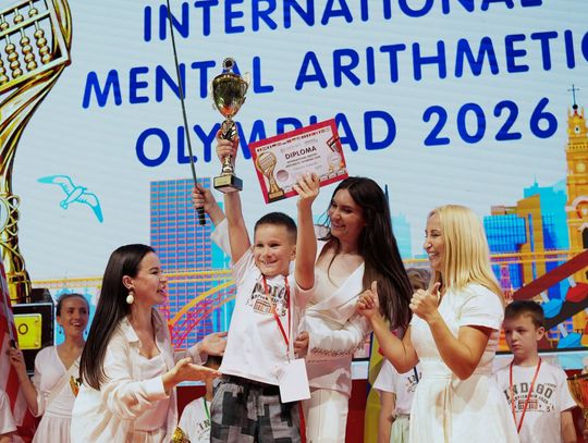 Dwaj bracia z Włocławka podbili Porto. 7-letni Oliwier i Wiktor zdobyli tytuł Championa podczas Międzynarodowej Olimpiady Arytmetyki Mentalnej