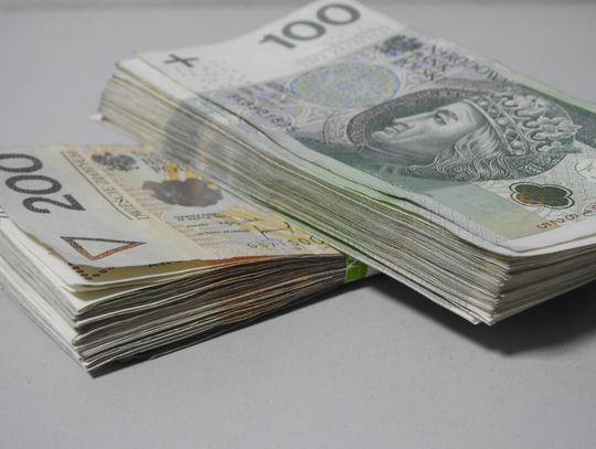 Dwóch włocławian padło ofiarą oszustwa. Stracili kilkadziesiąt tysięcy zł