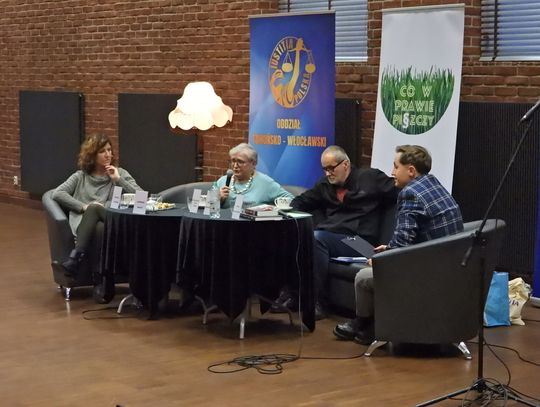 Działacze KOR odwiedzili Włocławek. Organizacja została utworzona 45 lat temu