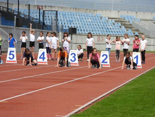 Dzieci rywalizowały na Stadionie OSiR. Odbyła się kolejna edycja Sprawnego Misia