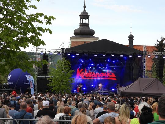 Enej, Kobranocka i Dawid Kwiatkowski na scenie we Włocławku