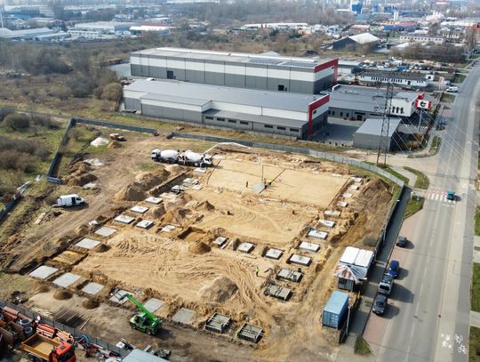 Firma Esen rozpoczęła budowę ogromnego magazynu