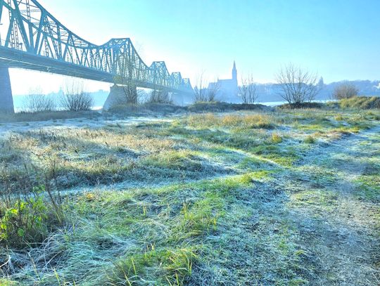 IMGW ostrzega: przymrozki we Włocławku i regionie. Spadki temperatury nawet do -7°C