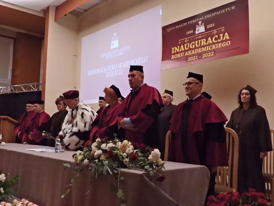 Inauguracja roku akademickiego w Kujawskiej Szkole Wyższej