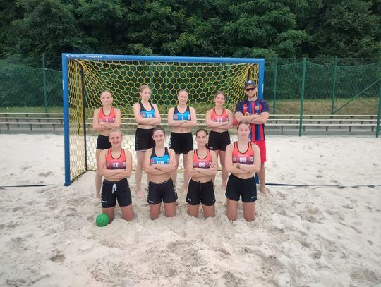 Junak Handball Team Włocławek na Mistrzostwach Polski Juniorek w Piłce Ręcznej Plażowej