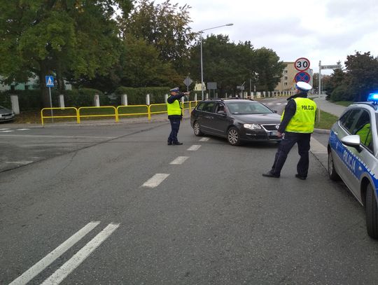 Jutro działania policji na kujawsko-pomorskich drogach. Służbę będą pełnić na skrzyżowaniach i w niebezpiecznych miejscach 