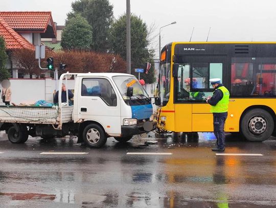 Policja wyjaśnia przyczyny wczorajszego wypadku na ul. Wojskowej