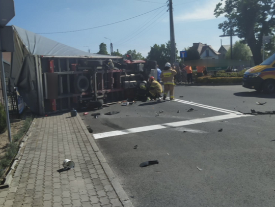 Kolejny wypadek w regionie. W Kowalu zderzyły się Seat i Renault Master