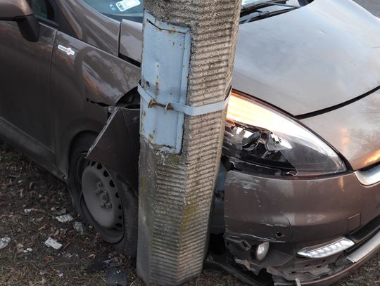 Kolizja trzech pojazdów na ul. Wienieckiej. Przyczyną nieustąpienie pierwszeństwa przejazdu 