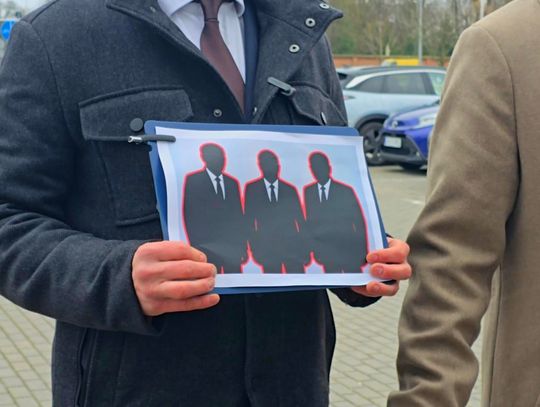 Konferencja przed OSiR-em. Padają zarzuty o „polityczne wędkarstwo” i konflikt interesów