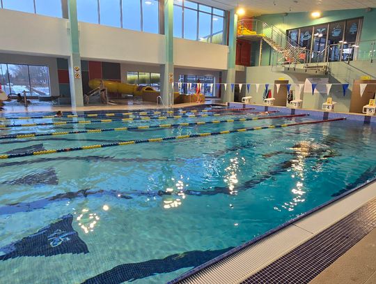 Kryta pływalnia Delfin znów otwarta. Basen rusza w sobotę od 6:15