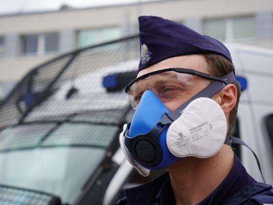 Kto jest zwolniony z obowiązku zakrywania twarzy maseczką?