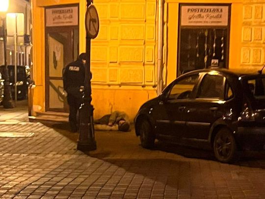 "Leżał cały zakrwawiony na ulicy" został dotkliwie pobity? - pyta Czytelniczka
