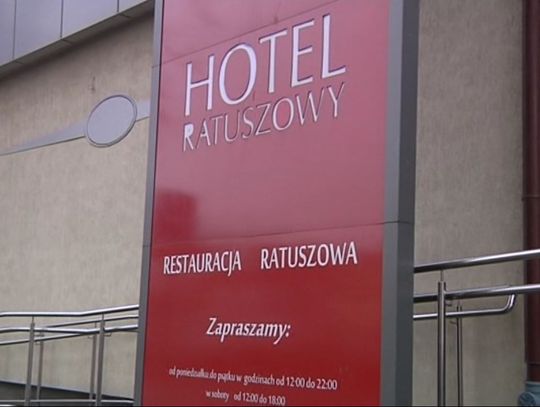 Likwidacja Restauracji Ratuszowej i Hotelu Ratuszowego. Ich miejsce zajmą wydziały Urzędu Miasta z ulic 3-go Maja i Kościuszki 